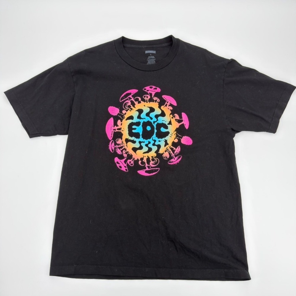 Insomniac EDC Las Vegas 2019 Festival T-Shirt Mens Large Black Mushroom Lineup